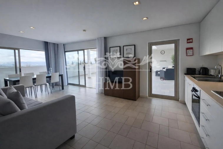 Apartamento T2 para Venda em Alvor Foto 11