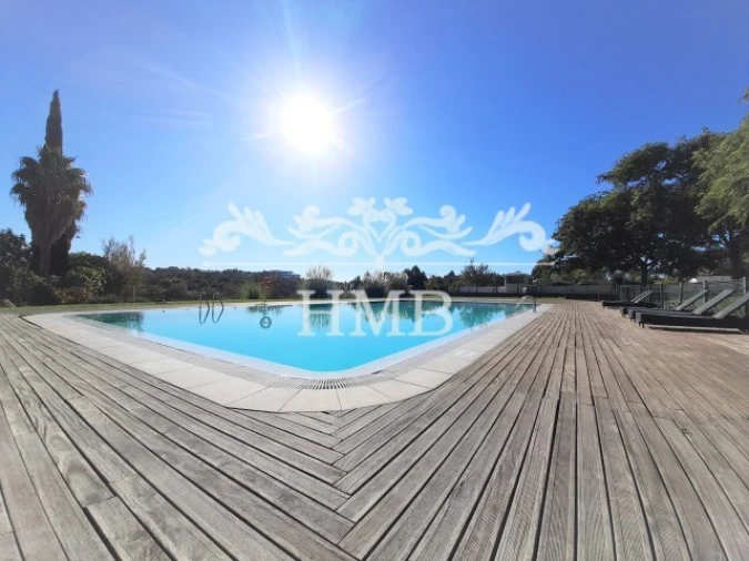 Apartamento T2 para Venda em Alvor Foto 2