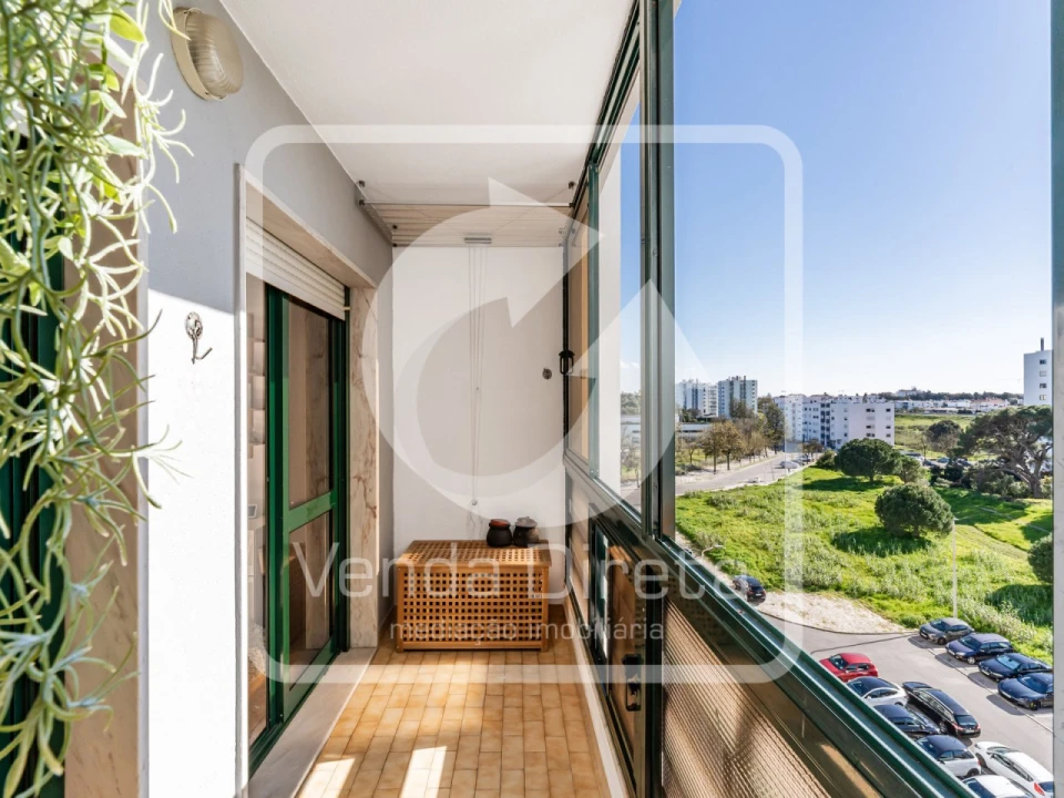 Apartamento T3 para Venda em Barreiro e Lavradio Foto 1