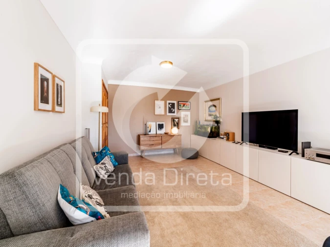 Apartamento T3 para Venda em Barreiro e Lavradio Foto 2