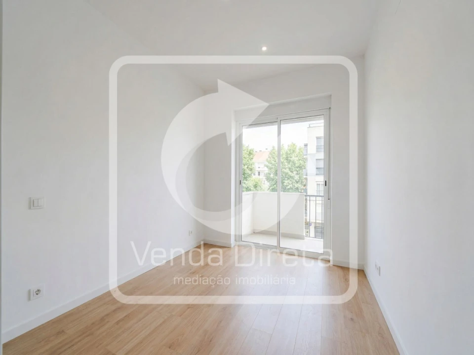 Apartamento T2 para Venda em Alto do Seixalinho, Santo André e Verderena Foto 15