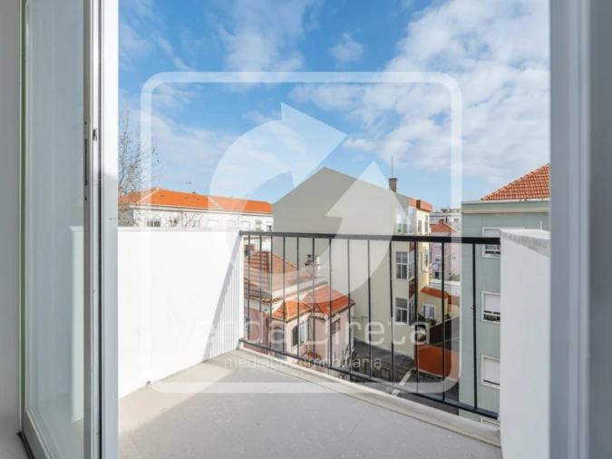 Apartamento T2 para Venda em Alto do Seixalinho, Santo André e Verderena Foto 12