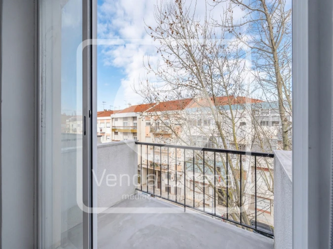 Apartamento T2 para Venda em Alto do Seixalinho, Santo André e Verderena Foto 20