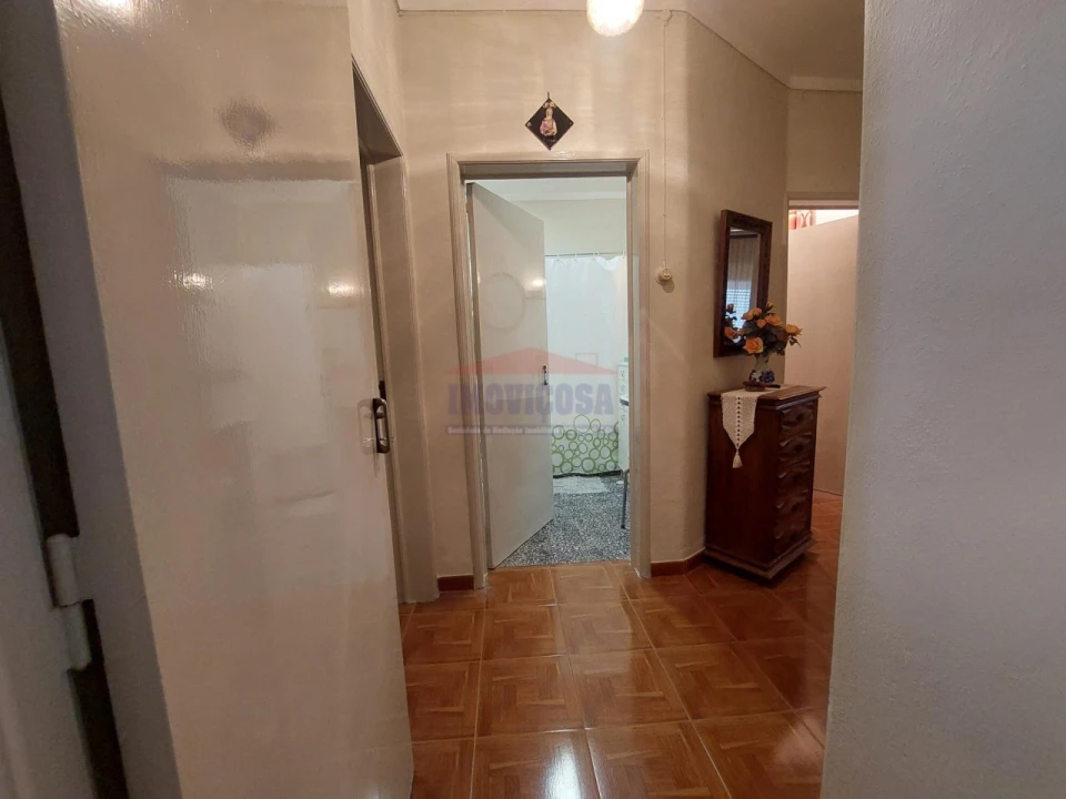 Moradia T5 para Venda em Nossa Senhora da Conceição e São Bartolomeu Foto 30