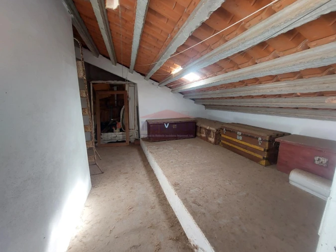 Moradia T5 para Venda em Nossa Senhora da Conceição e São Bartolomeu Foto 53