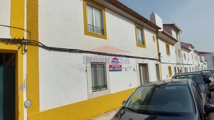 Moradia T5 para Venda em Nossa Senhora da Conceição e São Bartolomeu