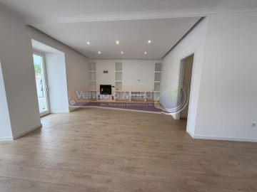 Moradia T3 para Venda em Cartaxo e Vale da Pinta