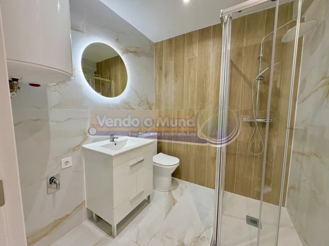 Apartamento T1 para Venda em Vila Franca de Xira Foto 15