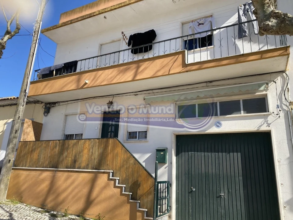 Moradia T2 para Venda em Samora Correia Foto 1