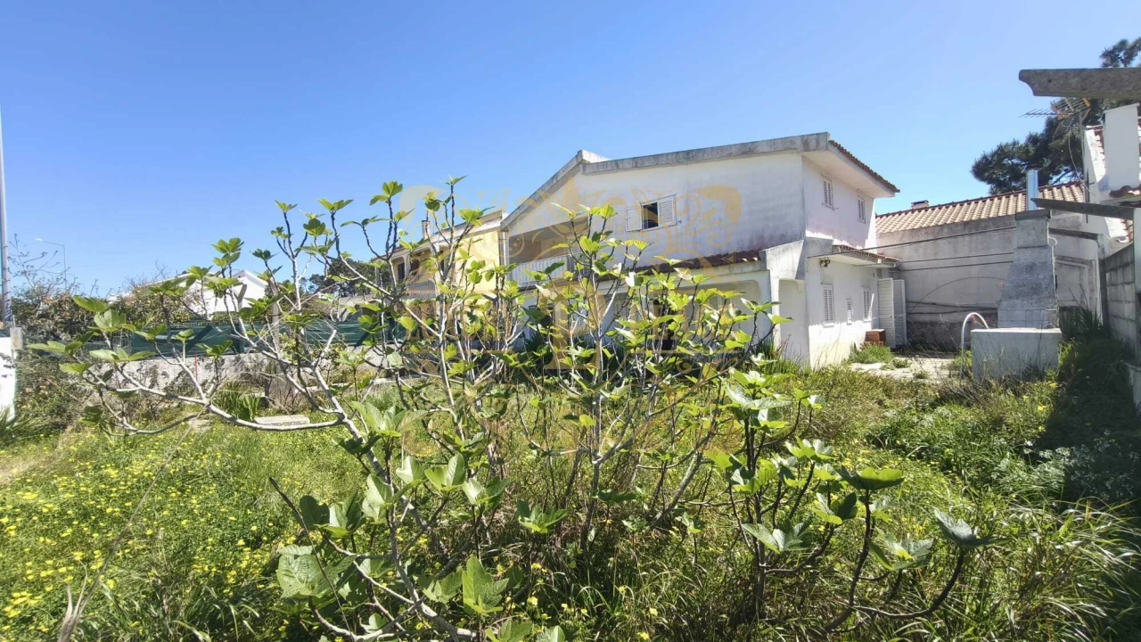 Moradia T3 para Venda em Sesimbra (Castelo) Foto 2