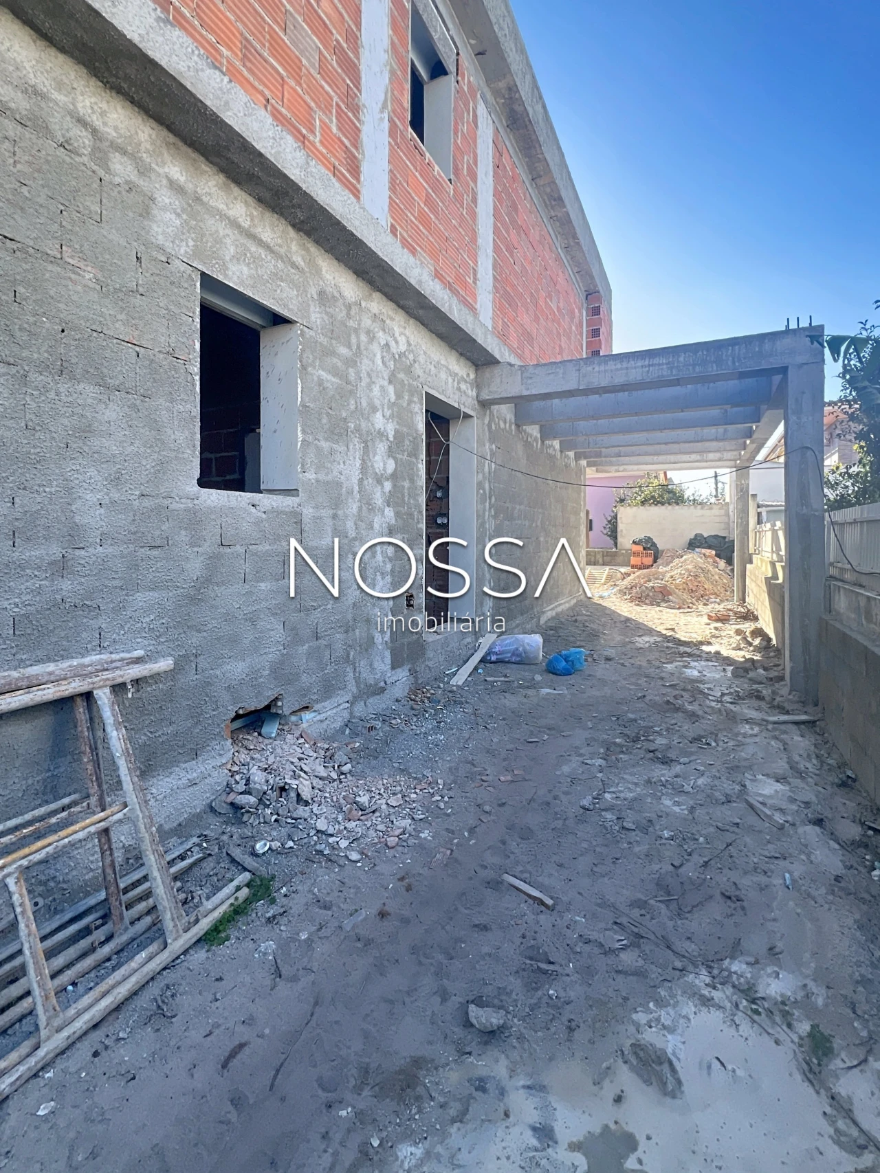 Moradia T4 para Venda em Fernao Ferro Foto 9