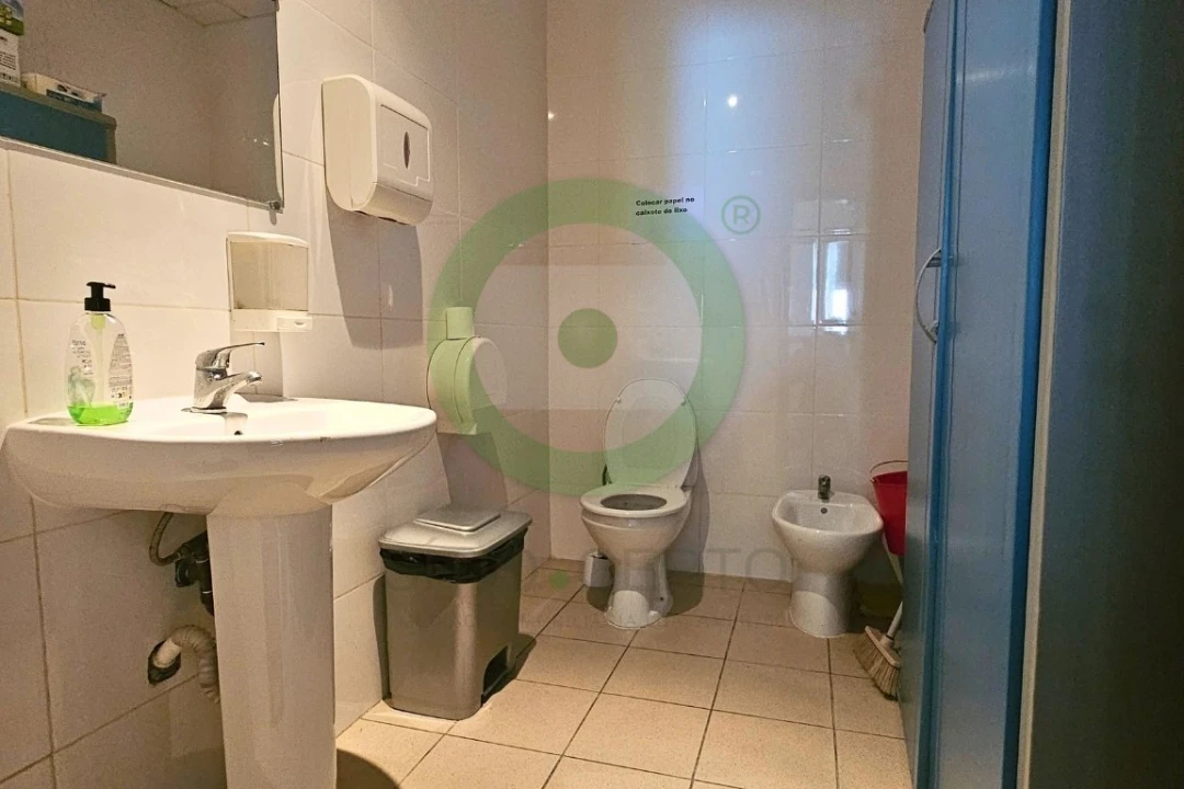 Loja para Venda em Valpaços e Sanfins Foto 6