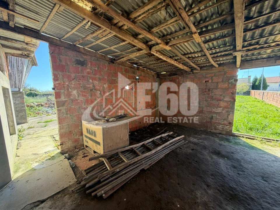 Moradia T4 para Venda em Esmoriz Foto 13