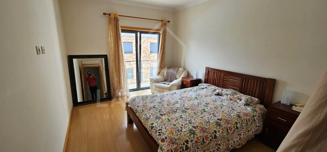 Apartamento T2 para Venda em São Martinho do Porto Foto 6