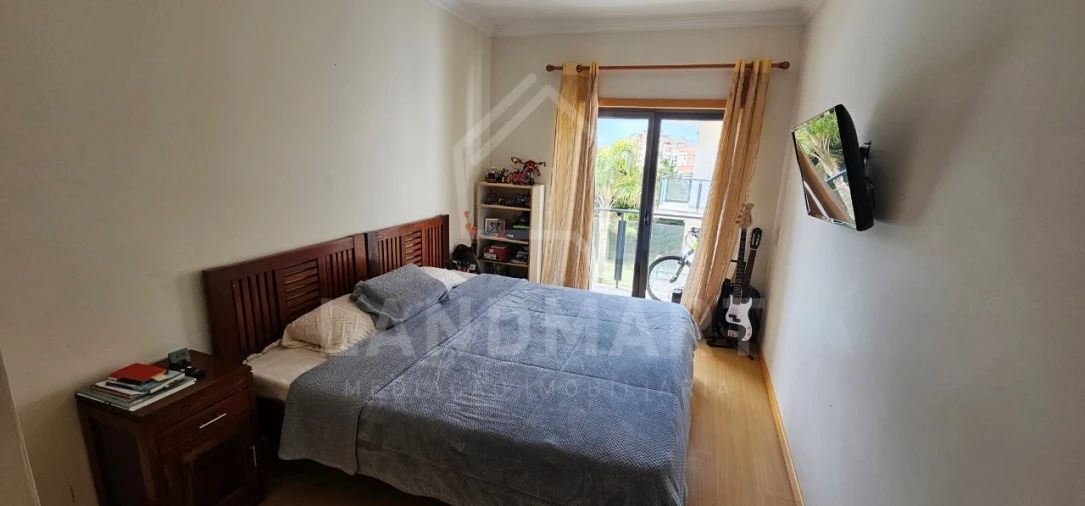 Apartamento T2 para Venda em São Martinho do Porto Foto 9