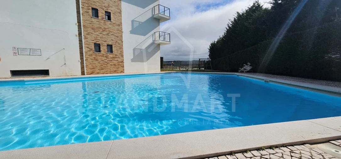 Apartamento T2 para Venda em São Martinho do Porto Foto 11