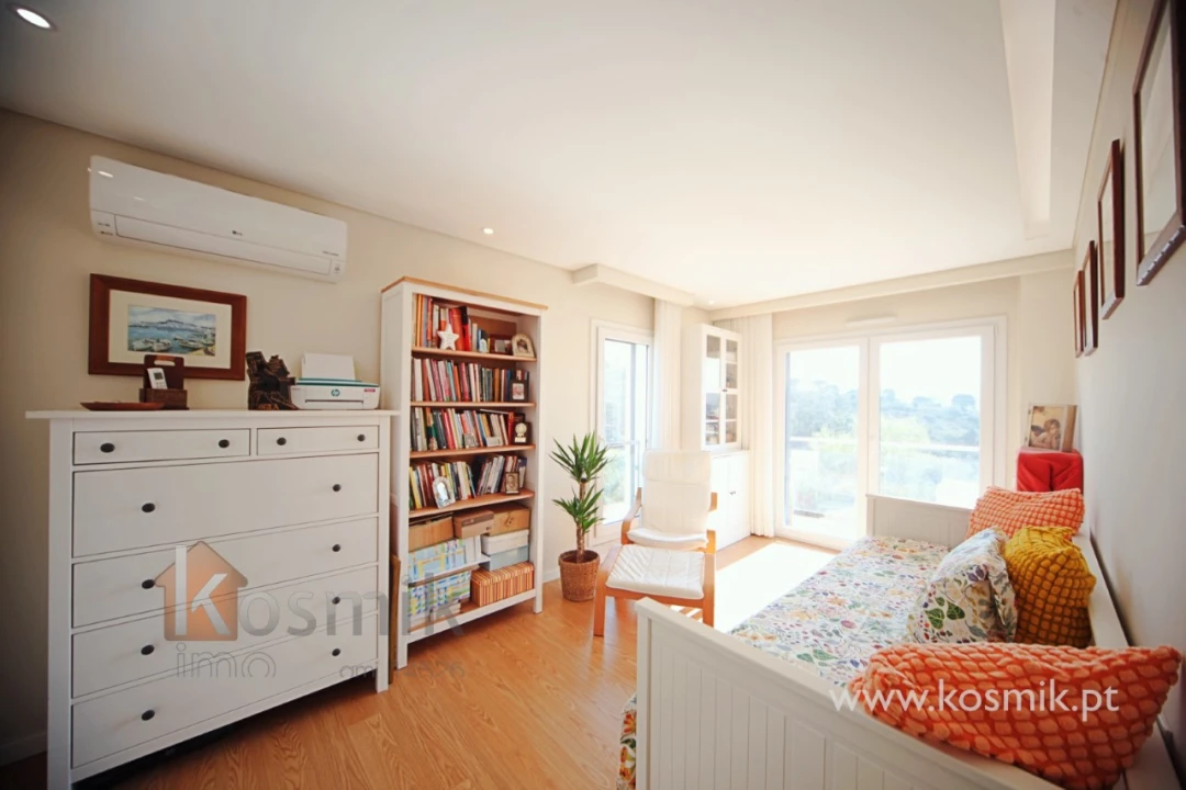 Apartamento T2 para Venda em Pontinha e Famões Foto 11