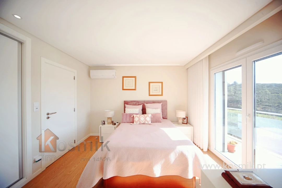 Apartamento T2 para Venda em Pontinha e Famões Foto 29