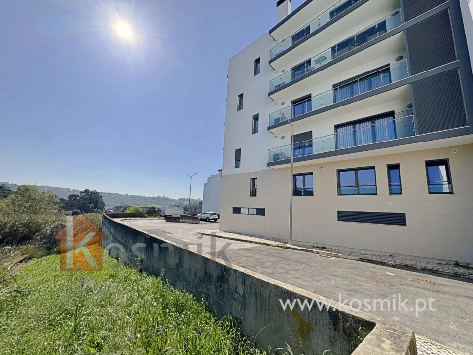 Apartamento T2 para Venda em Pontinha e Famões Foto 54