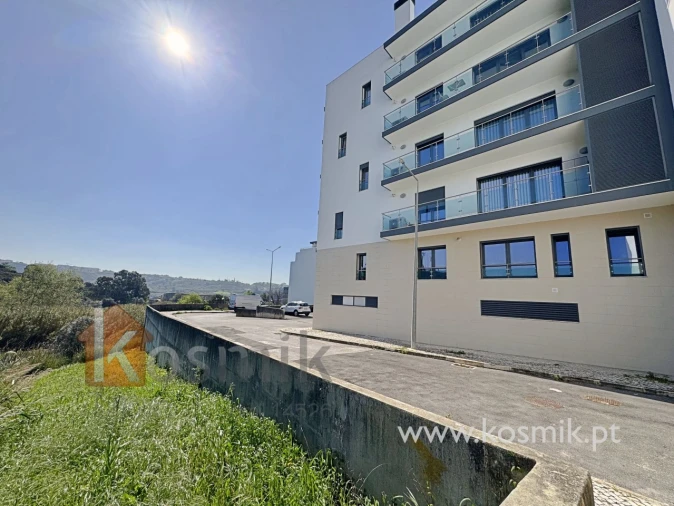 Apartamento T2 para Venda em Pontinha e Famões Foto 54