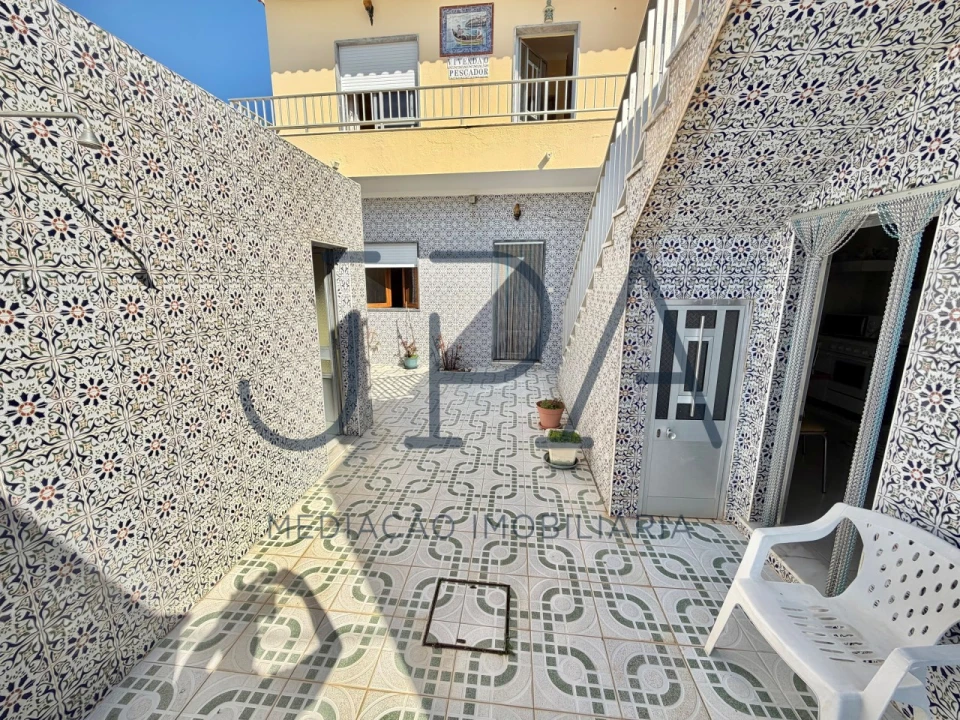 Moradia T4 para Venda em Altura Foto 26