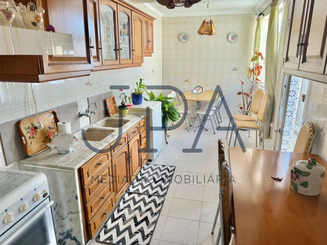 Moradia T4 para Venda em Altura Foto 17