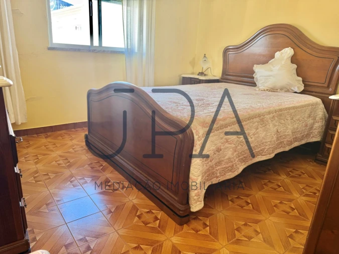 Moradia T4 para Venda em Altura Foto 37