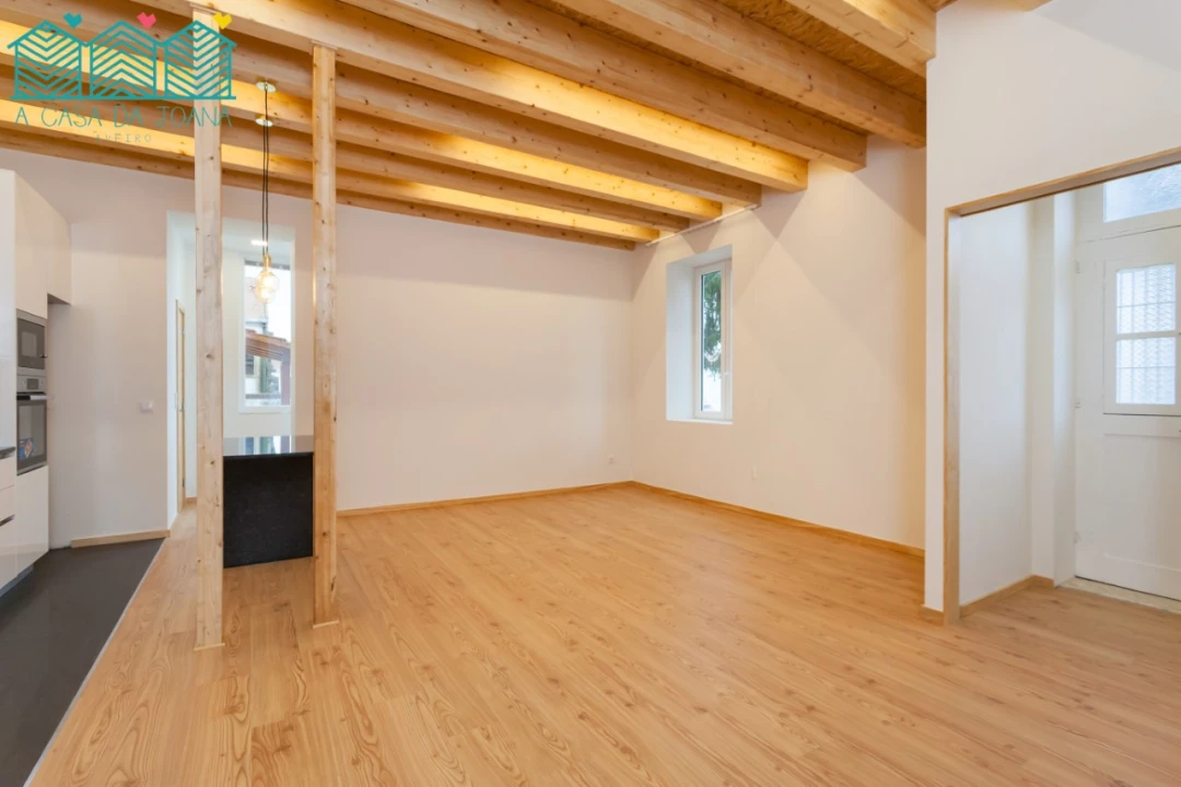 Moradia T2 para Arrendamento em Cedofeita, Santo Ildefonso, Sé, Miragaia, São Nicolau e Vitória Foto 7