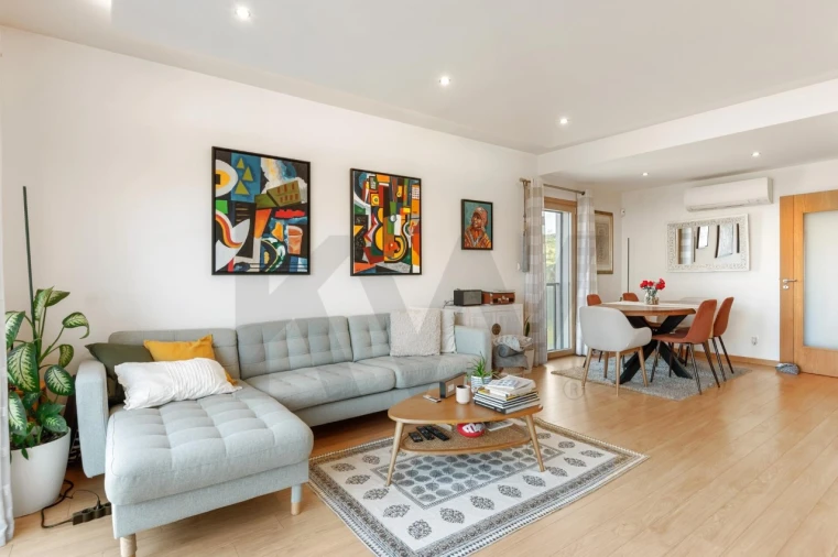 Apartamento T2 para Venda em Santa Clara Foto 1