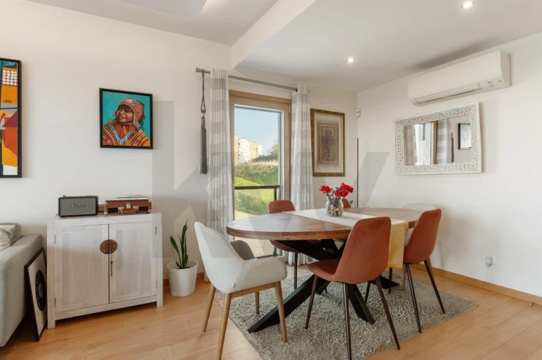 Apartamento T2 para Venda em Santa Clara Foto 2