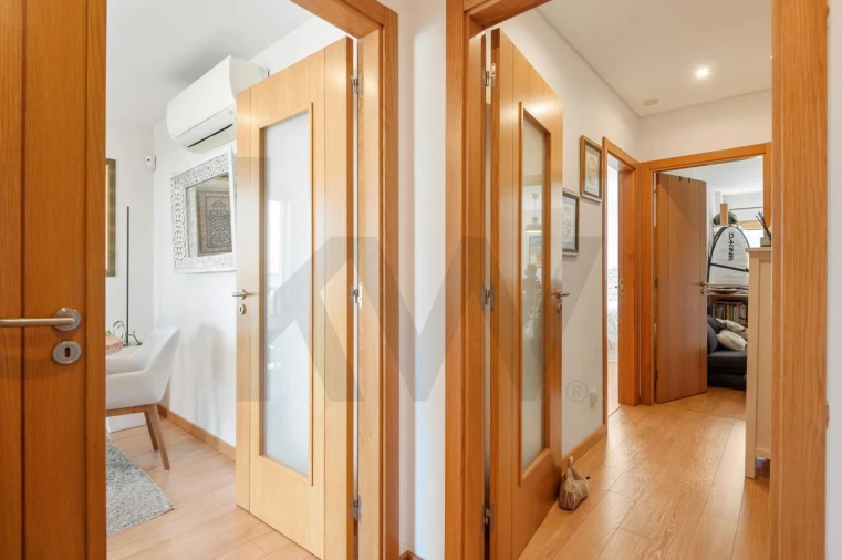 Apartamento T2 para Venda em Santa Clara Foto 11