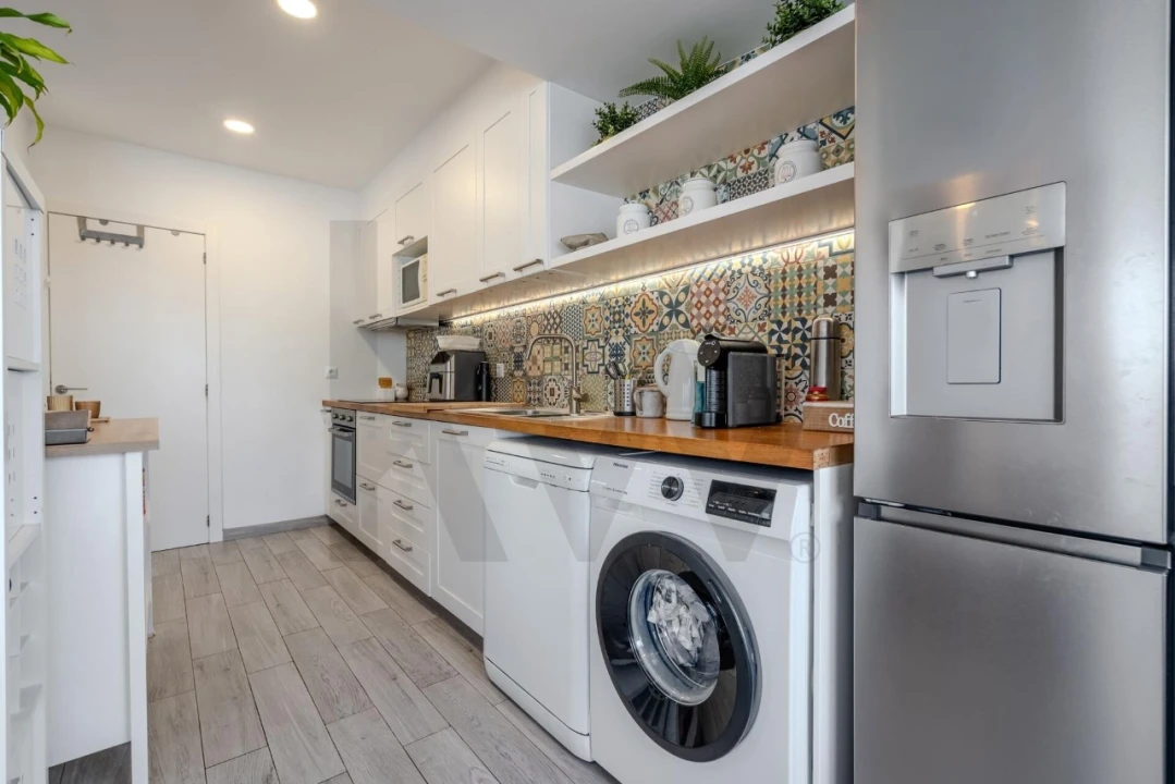 Apartamento T2 para Venda em Rio de Mouro Foto 3