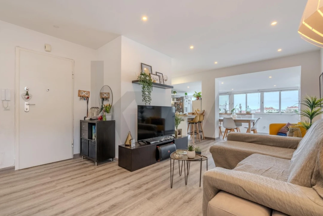 Apartamento T2 para Venda em Rio de Mouro Foto 23