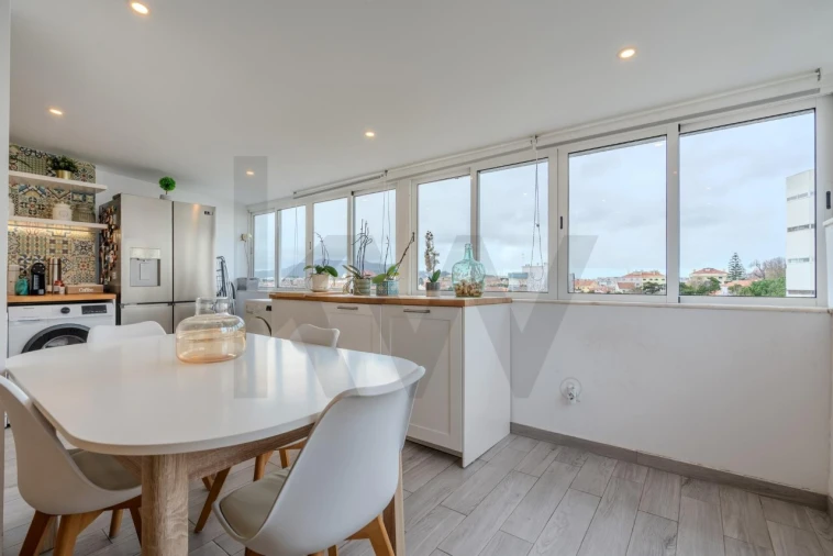 Apartamento T2 para Venda em Rio de Mouro Foto 7