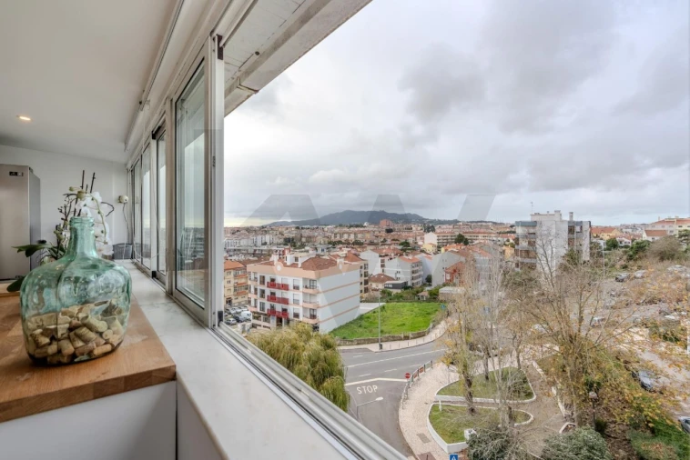 Apartamento T2 para Venda em Rio de Mouro Foto 9
