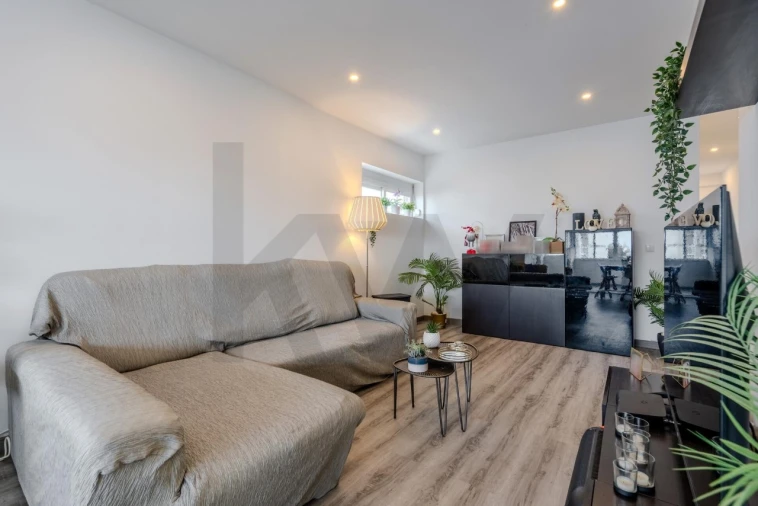 Apartamento T2 para Venda em Rio de Mouro Foto 24