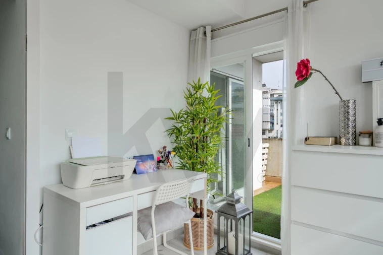 Apartamento T2 para Venda em Rio de Mouro Foto 36