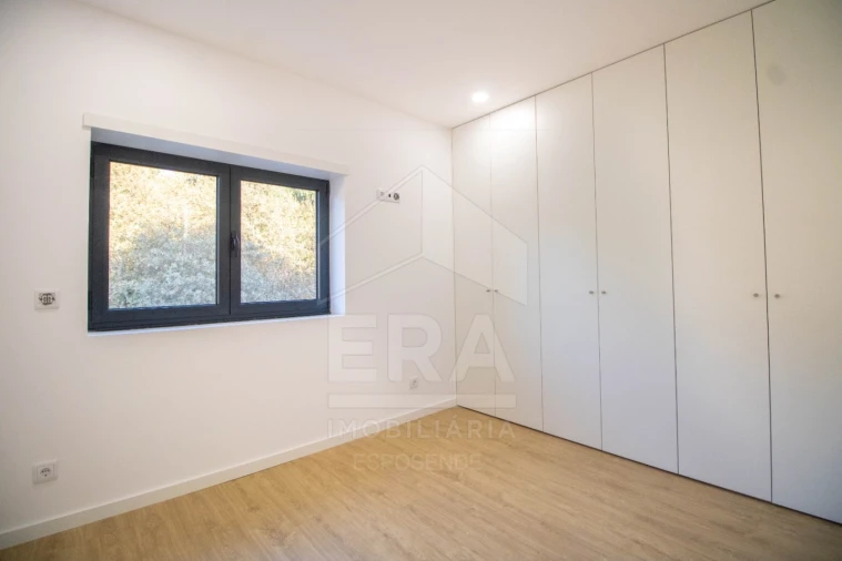 Moradia T4 para Venda em Subportela, Deocriste e Portela Susã Foto 10