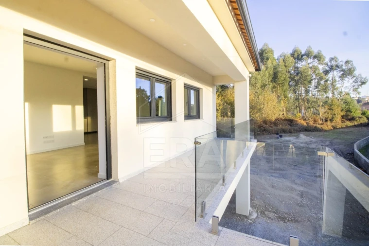 Moradia T4 para Venda em Subportela, Deocriste e Portela Susã Foto 18