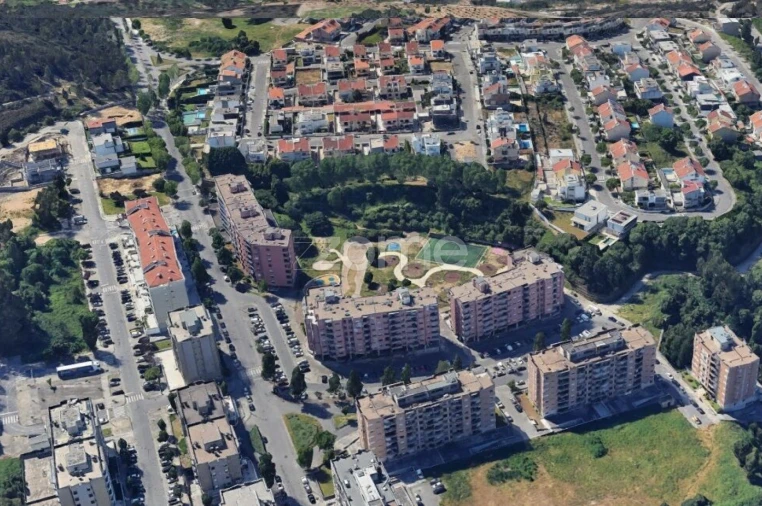 Apartamento T2 para Venda em Valongo Foto 32