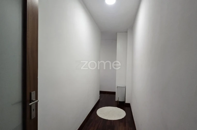 Apartamento T2 para Venda em Valongo Foto 18