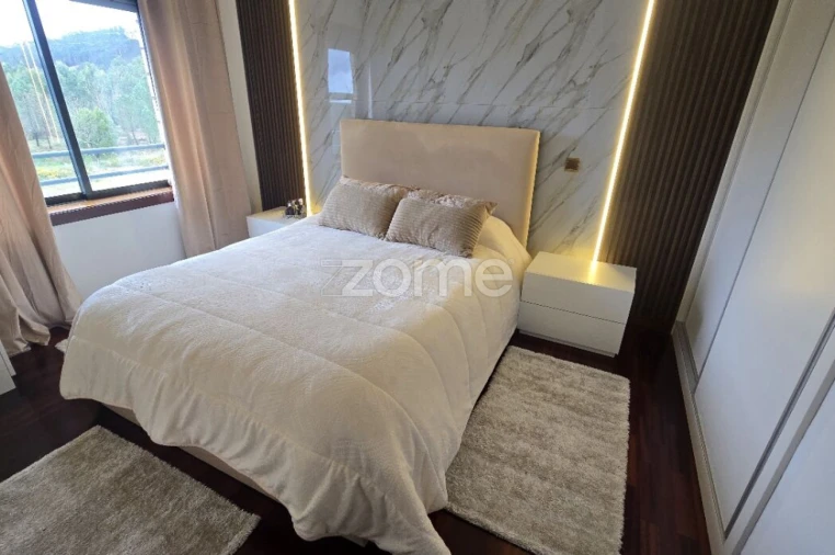 Apartamento T2 para Venda em Valongo Foto 21