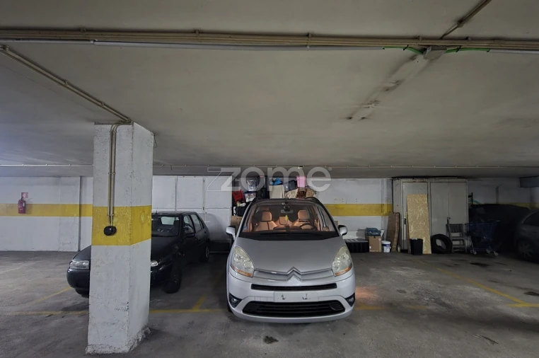 Apartamento T2 para Venda em Valongo Foto 29