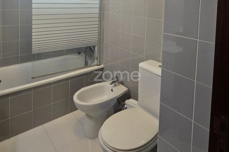 Apartamento T2 para Venda em Valongo Foto 28