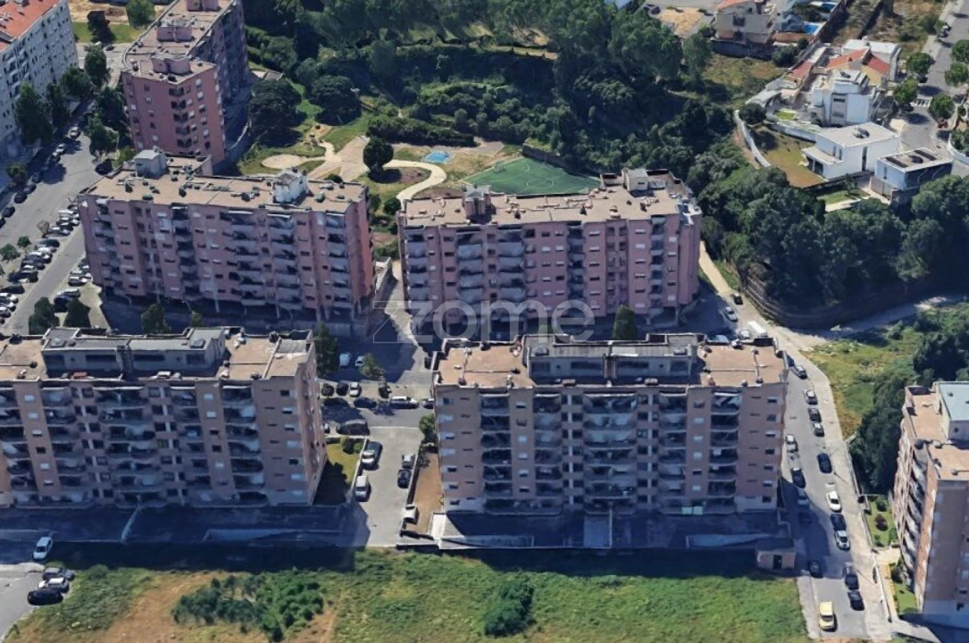 Apartamento T2 para Venda em Valongo Foto 30