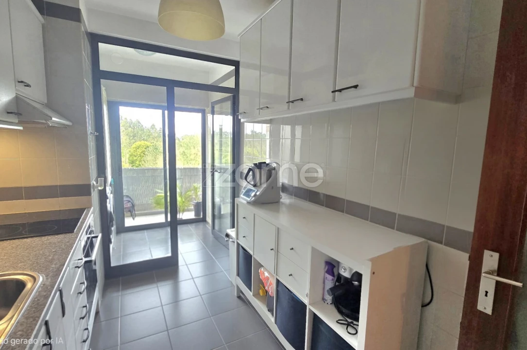 Apartamento T2 para Venda em Valongo Foto 8