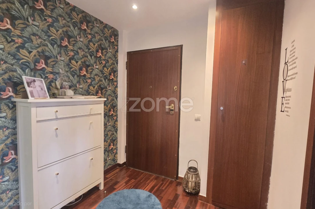 Apartamento T2 para Venda em Valongo Foto 5