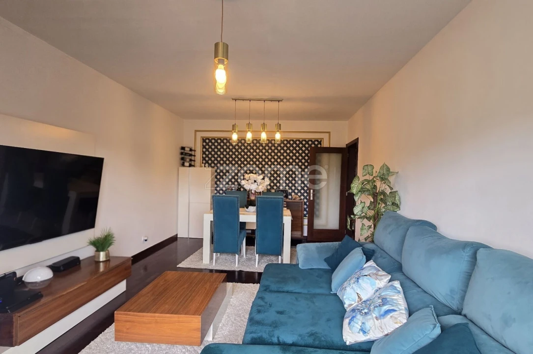Apartamento T2 para Venda em Valongo Foto 15