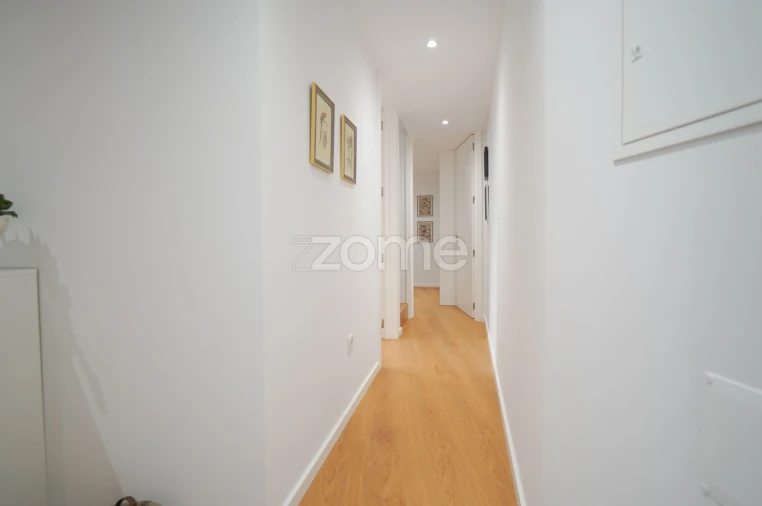 Moradia T3 para Venda em Pedroso e Seixezelo Foto 14