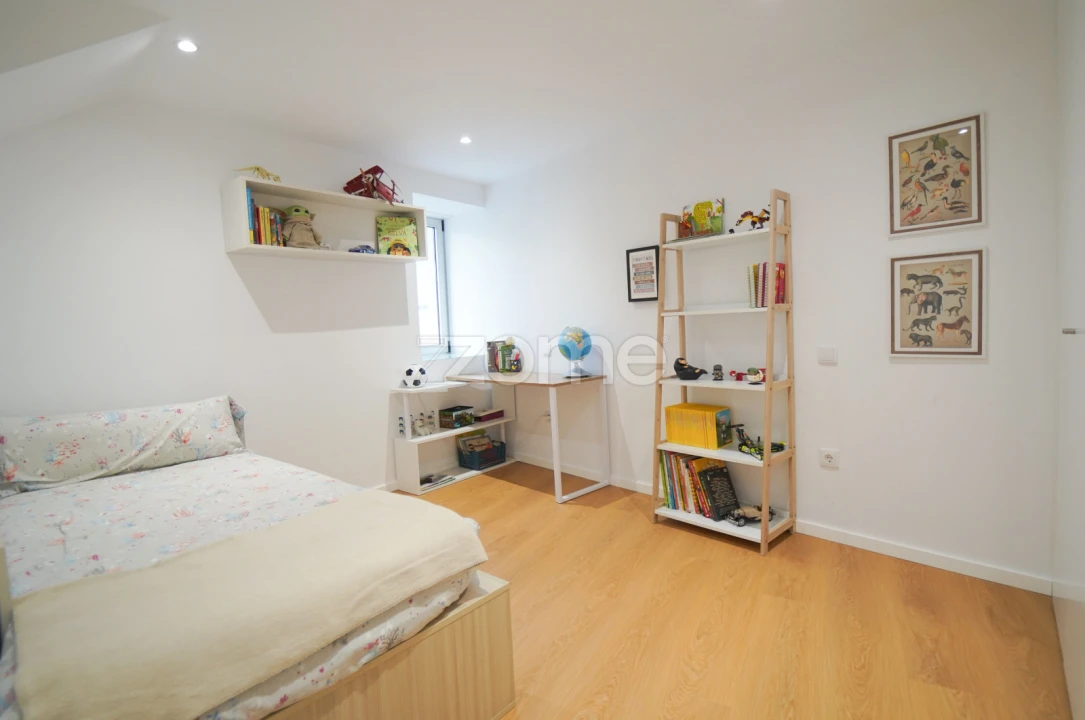 Moradia T3 para Venda em Pedroso e Seixezelo Foto 17